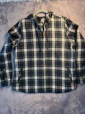 L.L. Bean Men’s Green and White Plaid Button-Down Hooded Shirt